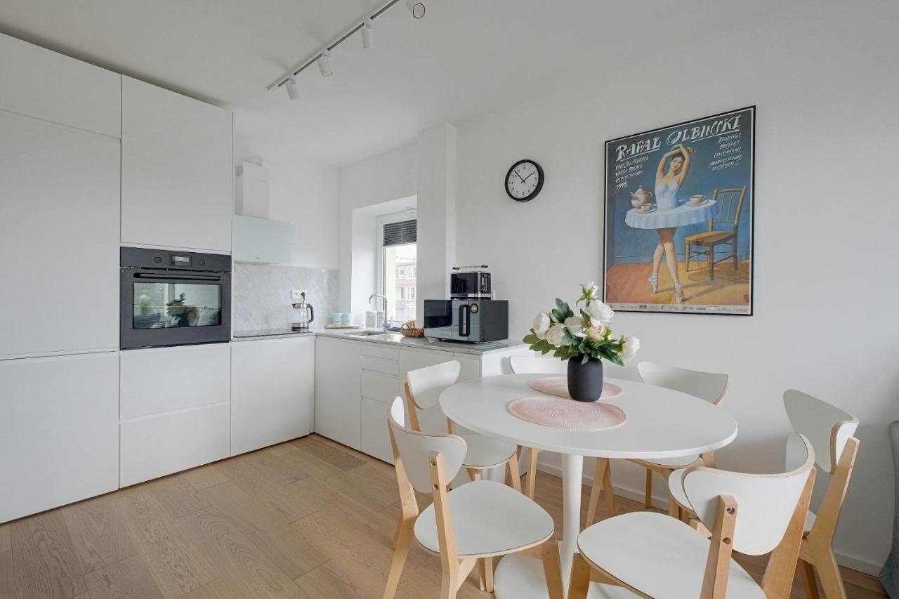 Luxurious 3Br Apt Center Varsó Kültér fotó