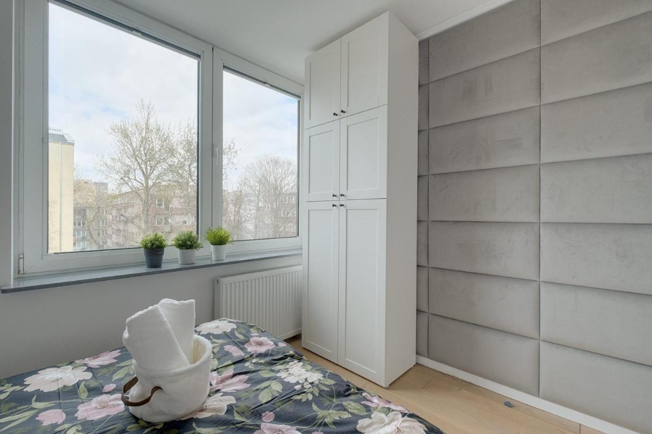 Luxurious 3Br Apt Center Varsó Kültér fotó